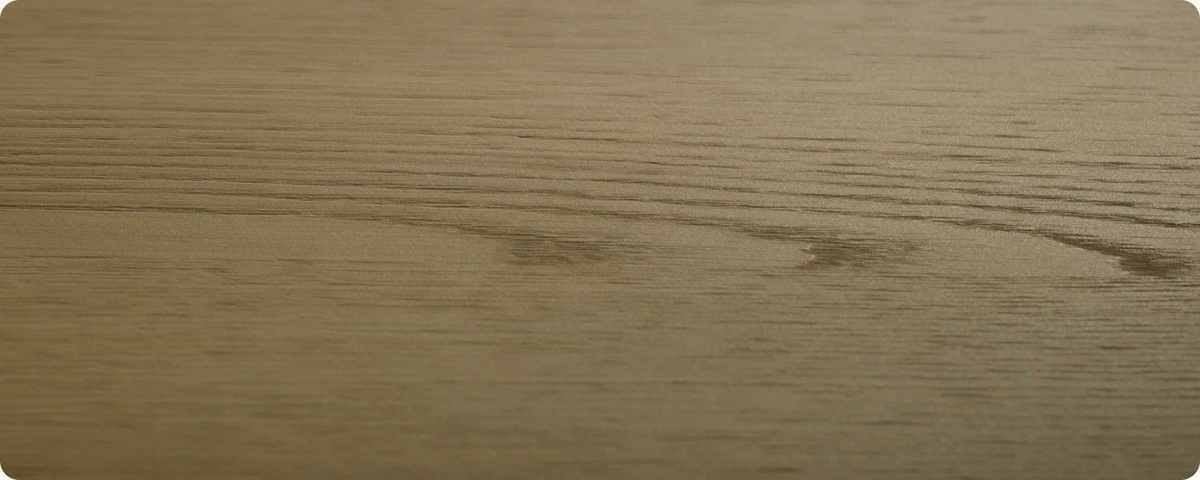 Engineered woodgrain detail