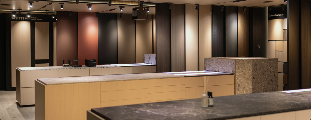 Full showroom experience